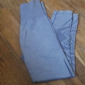 Pink seamless leggings